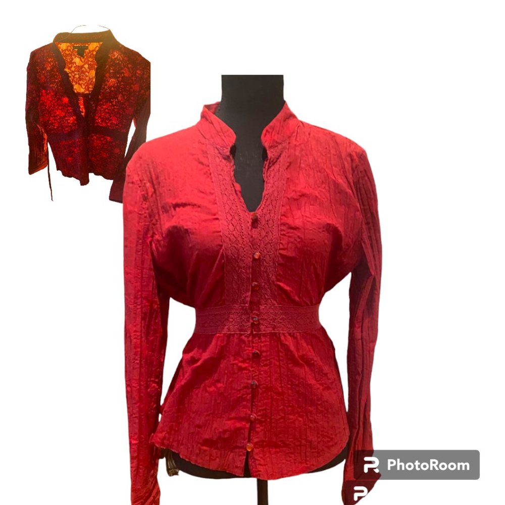Antilia Femme Women's Red Semi Sheer Floral Lace Button Down Blouse sz M